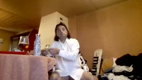 Snapshot of stevefromfrance chatting on 10, 5, 2026 stevefromfrance online show from 10, 5, 2026