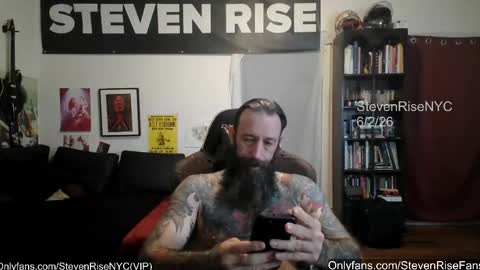 Snapshot of stevenrisenyc chatting on 2, 6, 2026 StevenRiseNYC online show from 2, 6, 2026