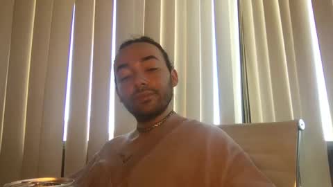Snapshot of stevey_94 chatting on 6, 10, 2025 gay tease online show from 6, 10, 2025