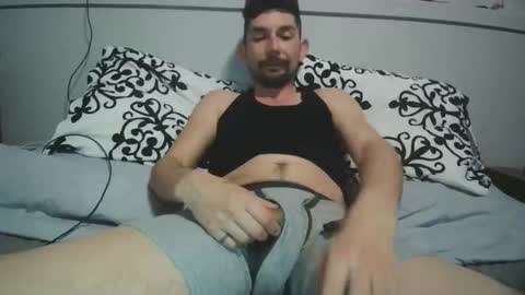 steviecombes01 online show from 21, 4, 2026