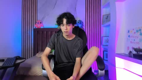 Sthepano  online show from 18, 3, 2026