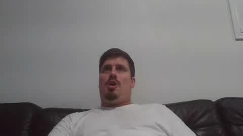 Snapshot of stickricc chatting on 8, 7, 2026 stickricc online show from 8, 7, 2026