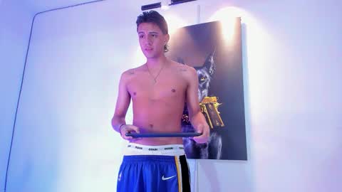 Snapshot of stiiveen_24cm chatting on 28, 11, 2025 Stiven brendan online show from 28, 11, 2025