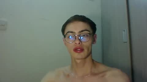 Snapshot of stiv_grant chatting on 23, 9, 2025 stiv_grant online show from 23, 9, 2025