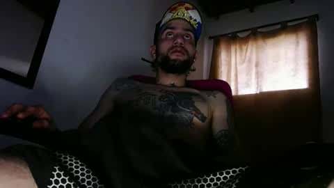 Snapshot of stivenunivers996 chatting on 2, 1, 2025 stiven online show from 2, 1, 2025