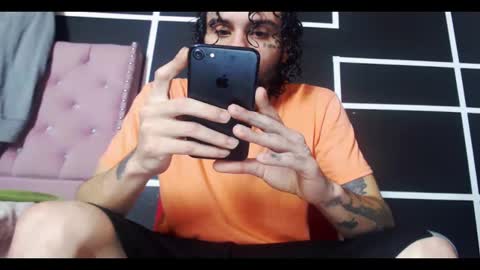 Snapshot of stivenunivers996 chatting on 19, 10, 2025 stiven online show from 19, 10, 2025