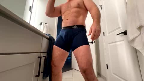 Snapshot of stlhotwifeguy chatting on 4, 3, 2026 stlhotwifeguy online show from 4, 3, 2026