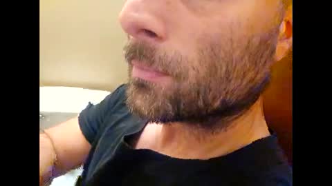 Snapshot of stopshottttt chatting on 20, 11, 2025 stopshottttt online show from 20, 11, 2025