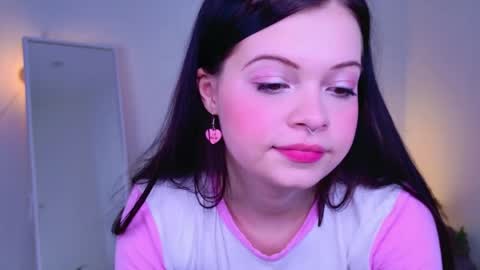 Leila online show from 24, 4, 2026