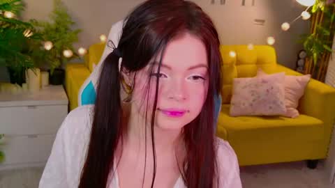 Snapshot of stormi_sky chatting on 15, 5, 2026 Leila online show from 15, 5, 2026