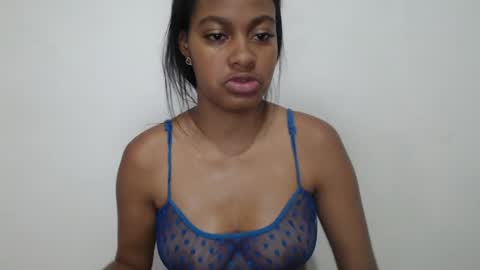 Snapshot of stormihills_ chatting on 16, 5, 2026 stormihills_ online show from 16, 5, 2026