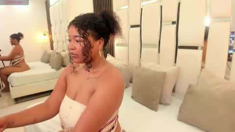 Snapshot of stormy_kox chatting on 26, 11, 2025 Stormy online show from 26, 11, 2025