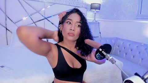 Stormy  online show from 16, 4, 2026