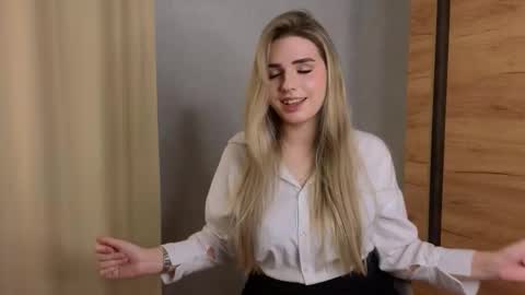 Luna online show from 19, 11, 2025