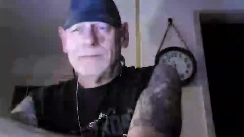 stormynorm14 online show from 18, 10, 2025