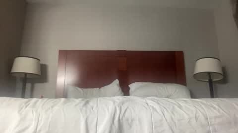 Snapshot of str84mate chatting on 5, 11, 2025 STR84MATE online show from 5, 11, 2025