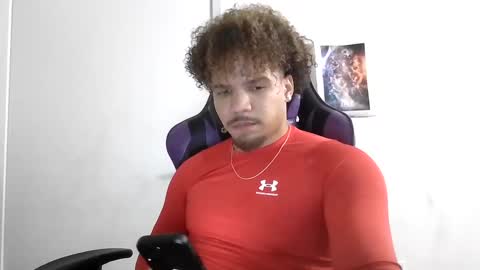 Snapshot of str8dj chatting on 30, 9, 2025 Dj online show from 30, 9, 2025