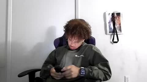 Snapshot of str8dj chatting on 19, 11, 2025 Dj online show from 19, 11, 2025