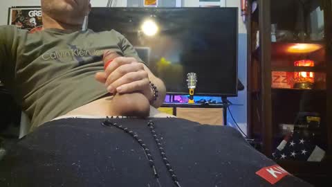 Str8 online show from 12, 3, 2025