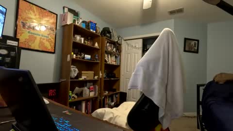 Snapshot of str8whiteboy21 chatting on 5, 12, 2024 str8whiteboy21 online show from 5, 12, 2024