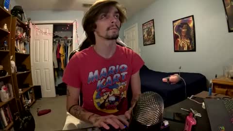 Snapshot of str8whiteboy21 chatting on 8, 12, 2024 str8whiteboy21 online show from 8, 12, 2024