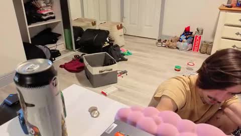 Snapshot of str8whiteboy21 chatting on 29, 10, 2025 str8whiteboy21 online show from 29, 10, 2025