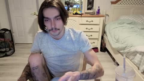 str8whiteboy21 online show from 11, 2, 2026