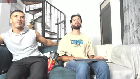 straight__friends online show from 22, 12, 2025