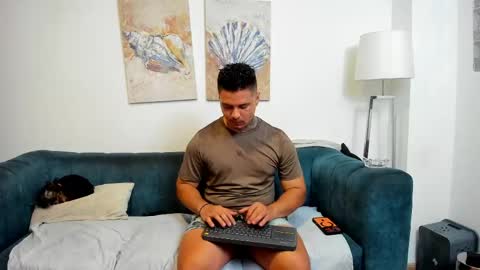 straight__friends online show from 16, 4, 2026