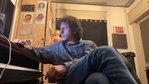 jizzers online show from 25, 2, 2026