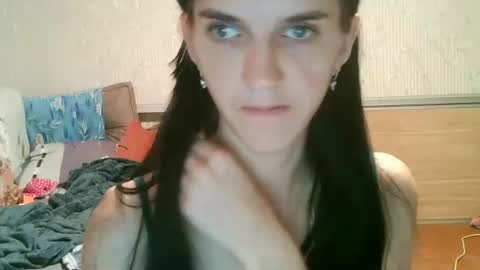 Snapshot of strawberry_storm chatting on 27, 9, 2025 Strawberry Storm online show from 27, 9, 2025