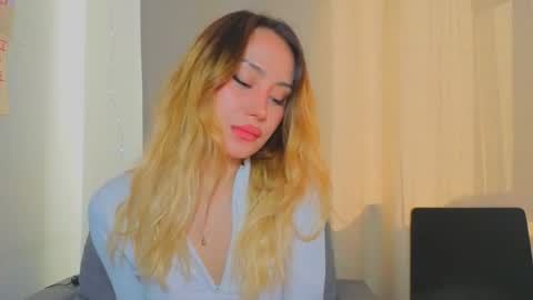 Tati and Lola online show from 17, 4, 2026