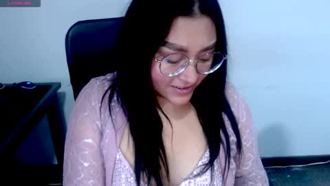 strawlux online show from 20, 3, 2026