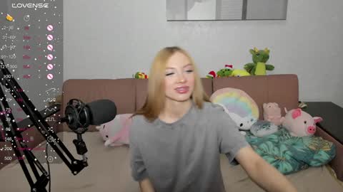 Streis  open pvt online show from 30, 1, 2025