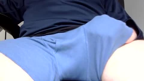 Snapshot of strokes_for_you chatting on 16, 4, 2026 strokes_for_you online show from 16, 4, 2026