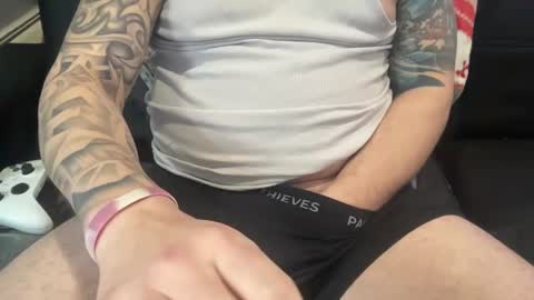 stroking33again online show from 13, 2, 2025