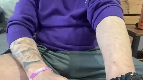 stroking33again online show from 10, 4, 2026