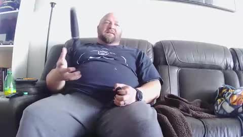 strong_bear89 online show from 12, 1, 2026