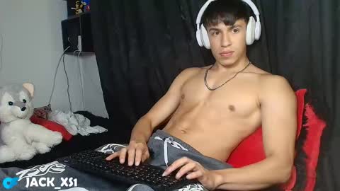 Snapshot of strong_jackxxx chatting on 7, 11, 2025 Daddy Jack online show from 7, 11, 2025