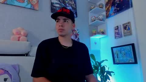 Snapshot of strong_rock69 chatting on 18, 5, 2026 strong_rock69 online show from 18, 5, 2026