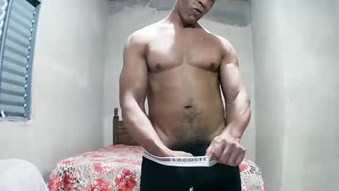 Snapshot of strongdaddyfantastic chatting on 4, 6, 2026 strongdaddyfantastic online show from 4, 6, 2026