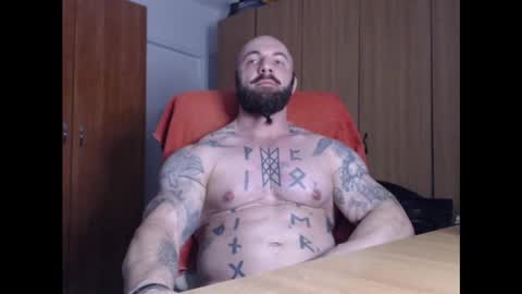 Snapshot of strongivan chatting on 2, 12, 2024 StrongIvan online show from 2, 12, 2024