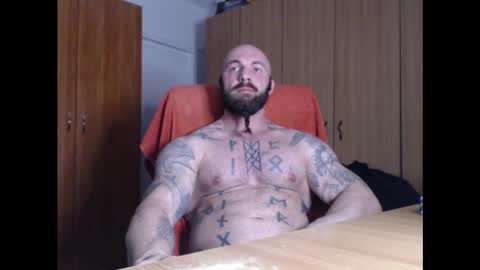 Snapshot of strongivan chatting on 18, 2, 2025 StrongIvan online show from 18, 2, 2025