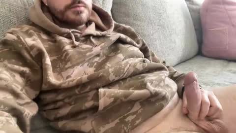 Snapshot of strongman4u2do chatting on 8, 2, 2025 Jay online show from 8, 2, 2025