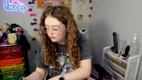 Strwbby online show from 17, 2, 2026