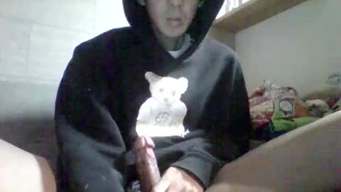 Snapshot of sttkm chatting on 24, 5, 2026 Asian boy online show from 24, 5, 2026