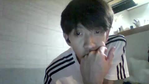 Snapshot of sttkm chatting on 27, 5, 2026 Asian boy online show from 27, 5, 2026