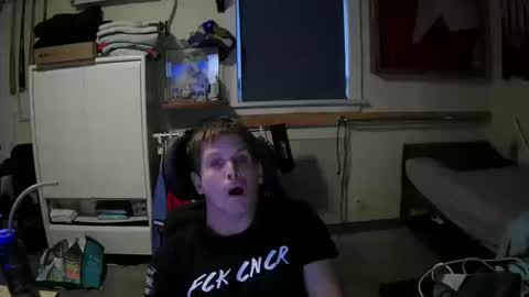 Snapshot of stturbo chatting on 12, 10, 2025 stturbo online show from 12, 10, 2025