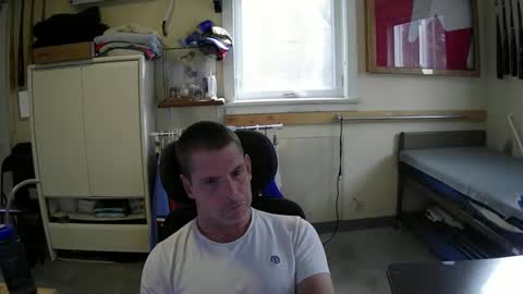 Snapshot of stturbo chatting on 15, 10, 2025 stturbo online show from 15, 10, 2025