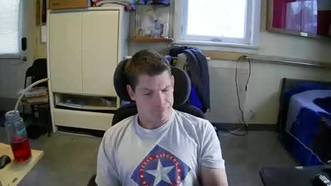 Snapshot of stturbo chatting on 5, 12, 2025 stturbo online show from 5, 12, 2025